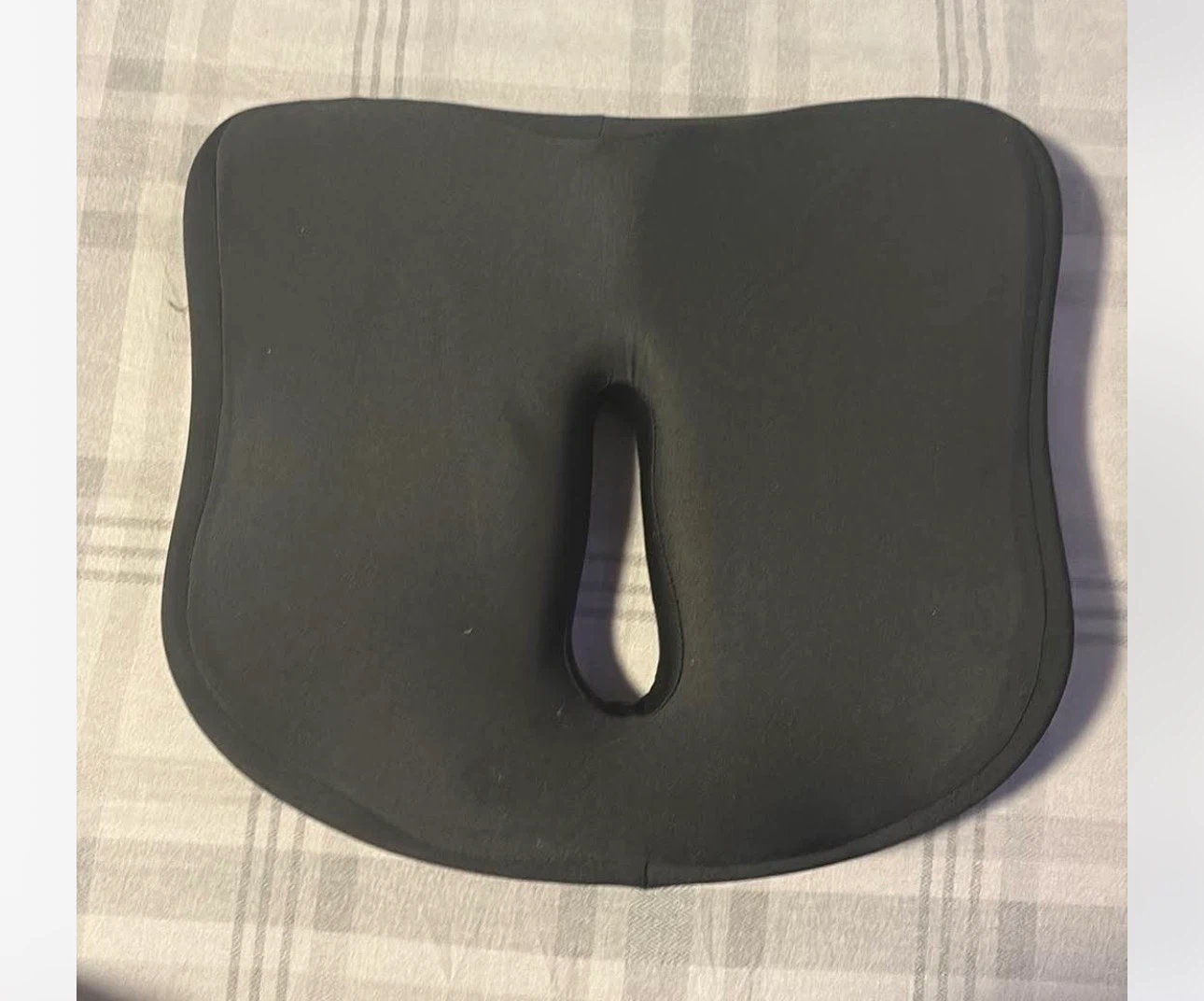 Black Ergonomic Seat Cushion - photo 4