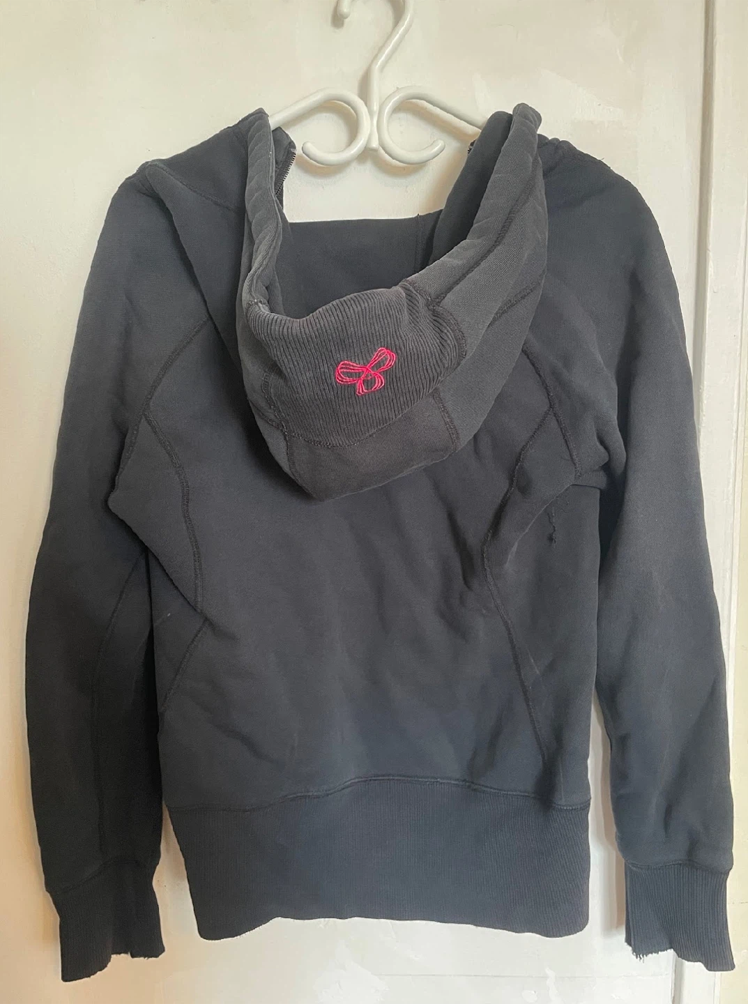 TNA black zip up hoodie - photo 3