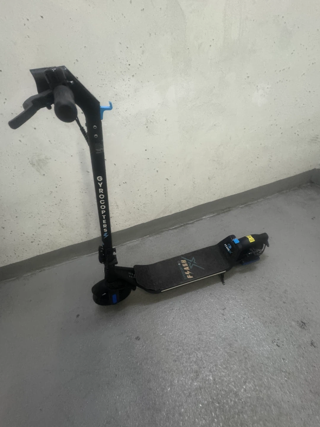 Selling scooter - photo 4
