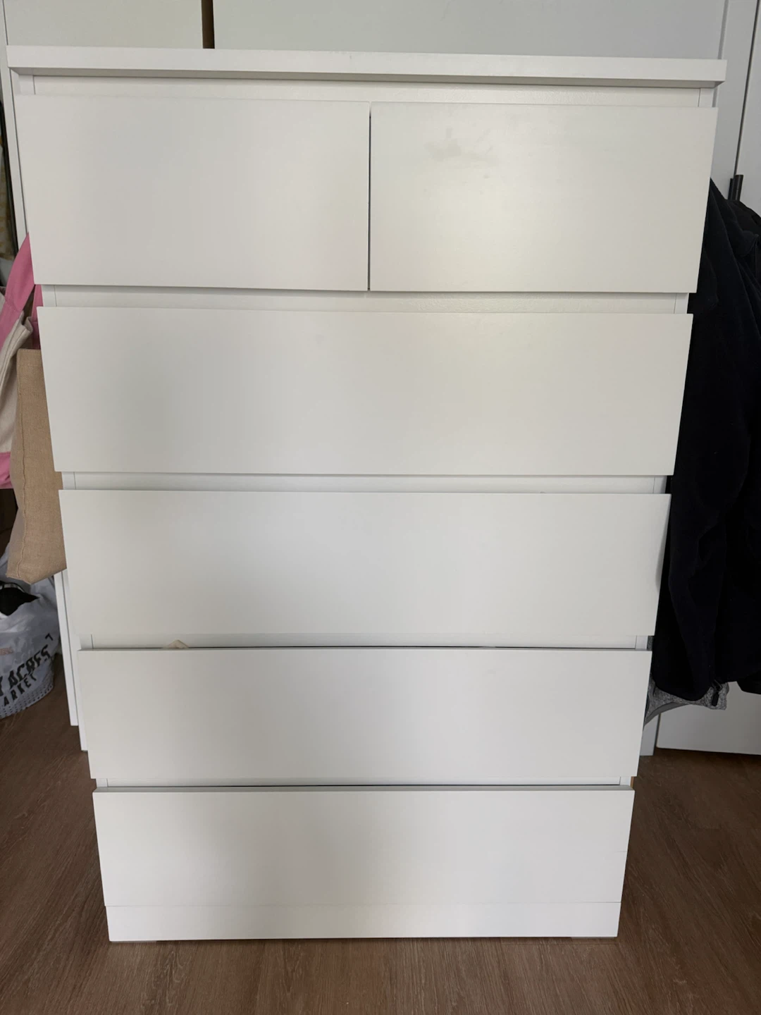 White 6-Drawer Dresser - photo 2