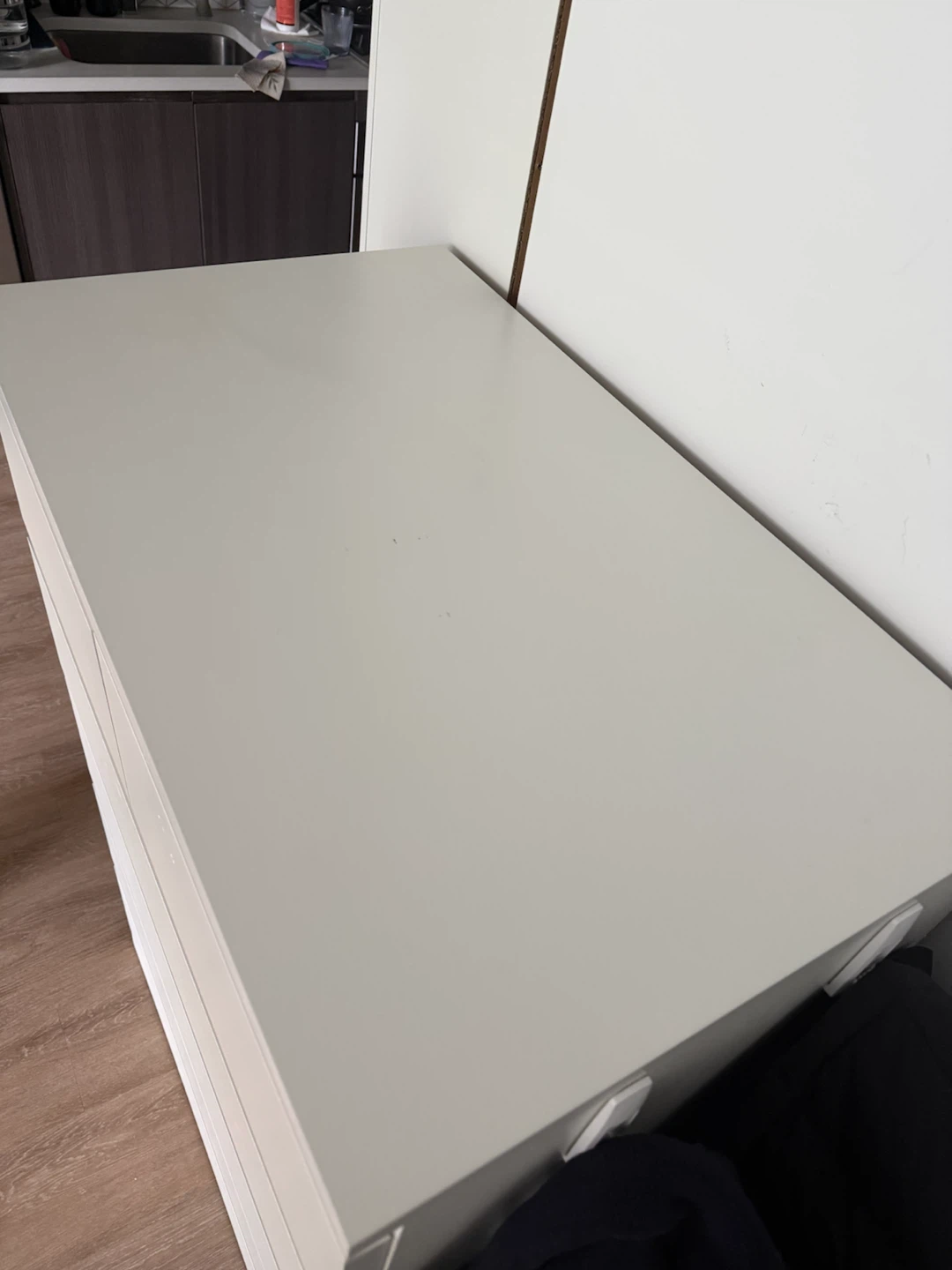 White 6-Drawer Dresser - photo 4