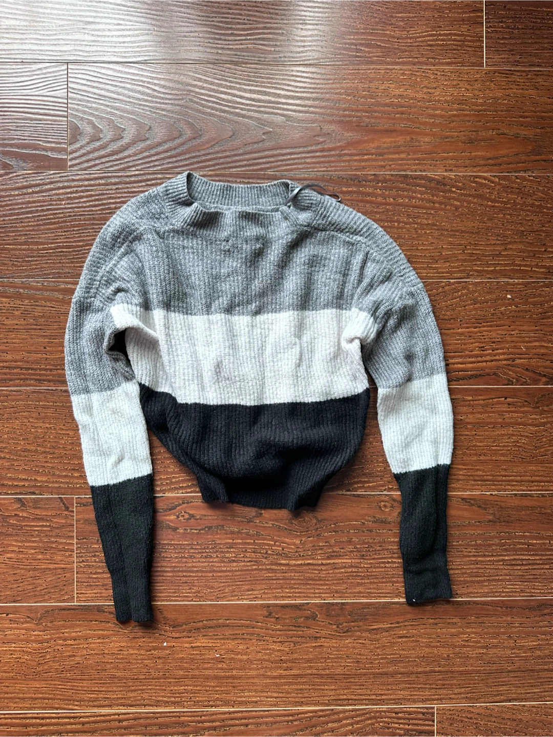 Tops ( each for $6 - $10) - photo 3