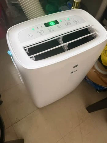 LG Portable Air Conditioner - photo 2