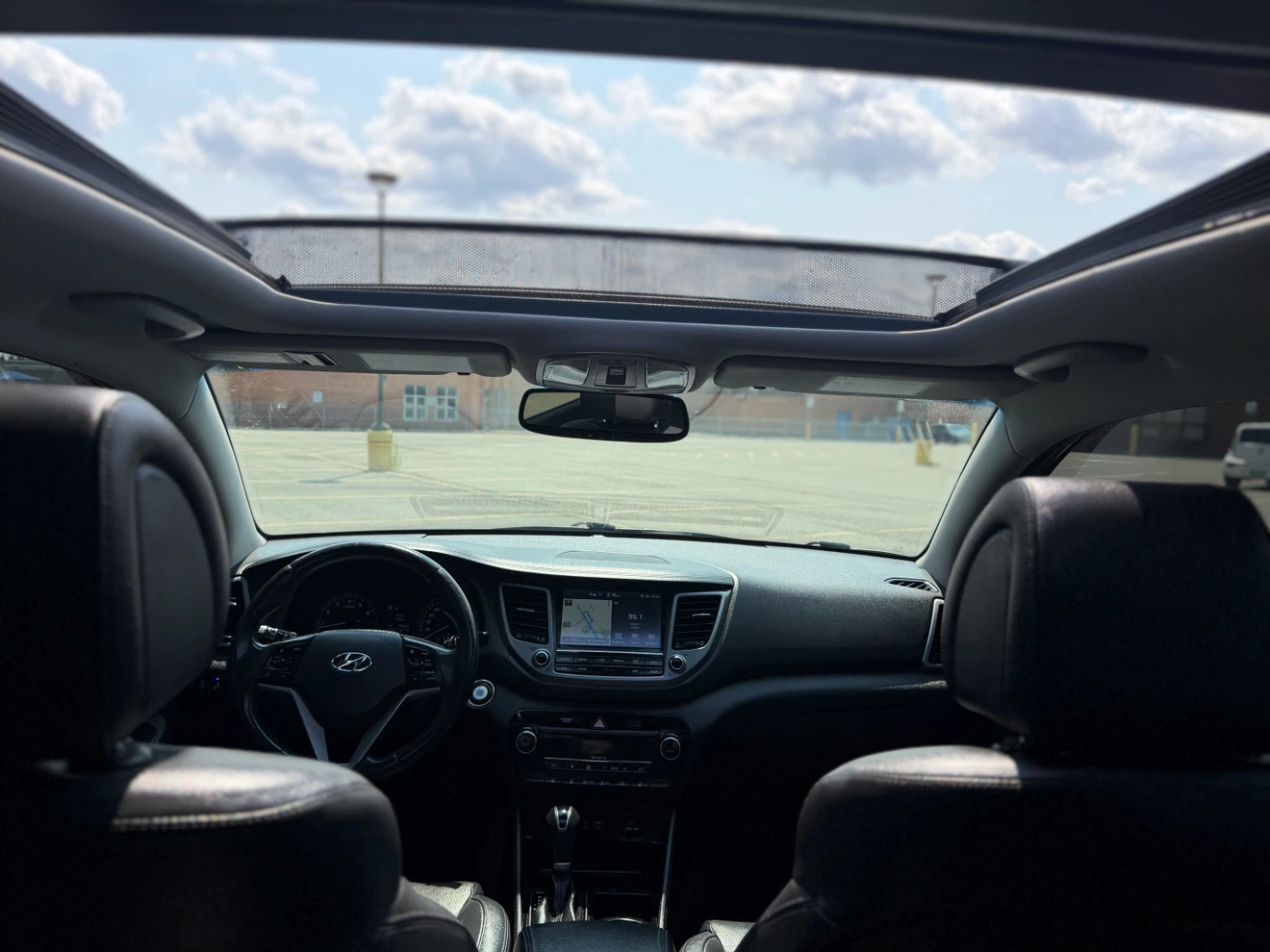 2016 Hyundai Tucson 1.6T Limited AWD 250,000 km - photo 4