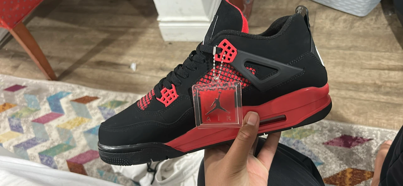 Jordan 4 red thunder brand new in box and come with tag - photo 3