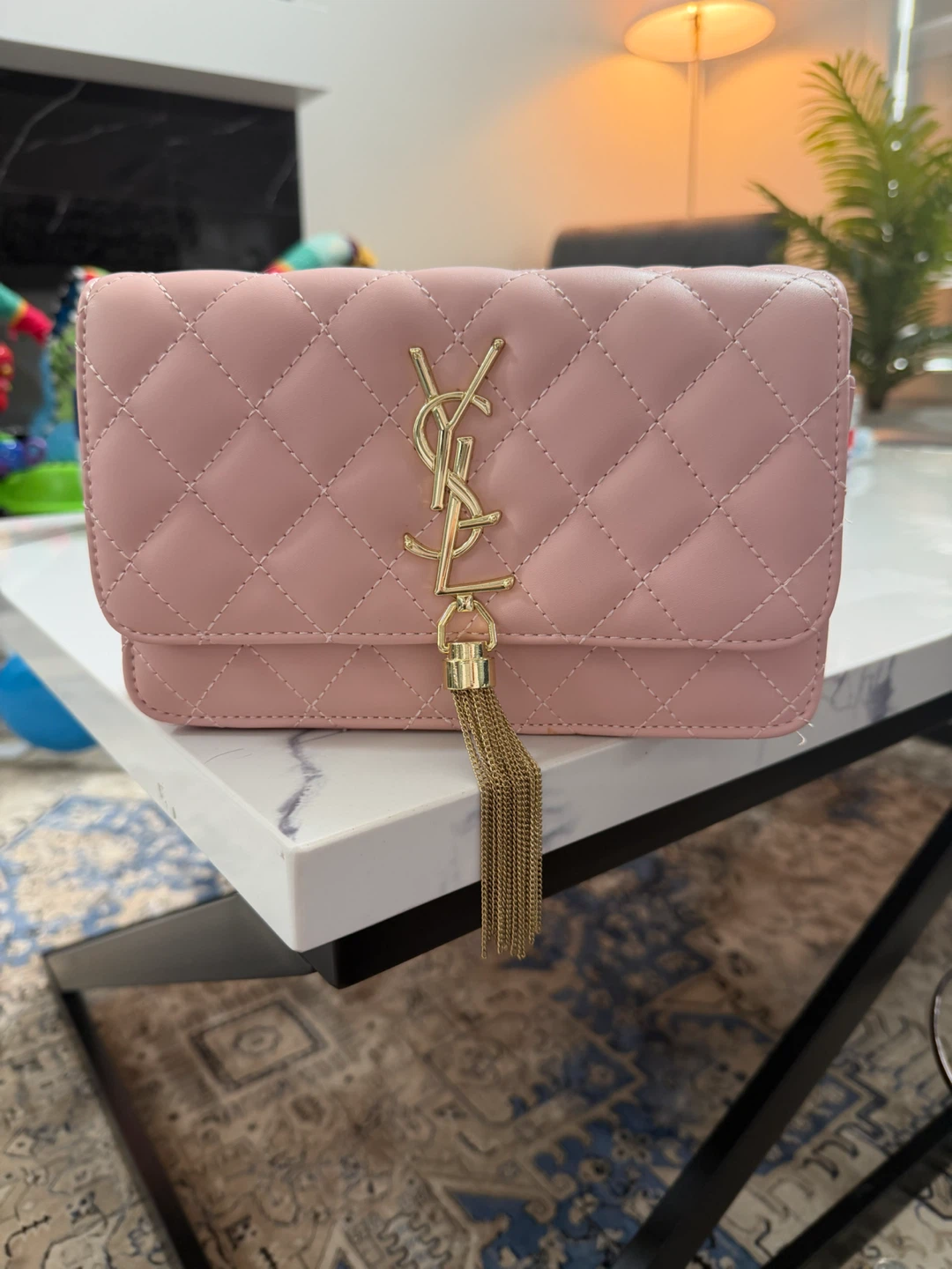 Shoulder bag with tassel