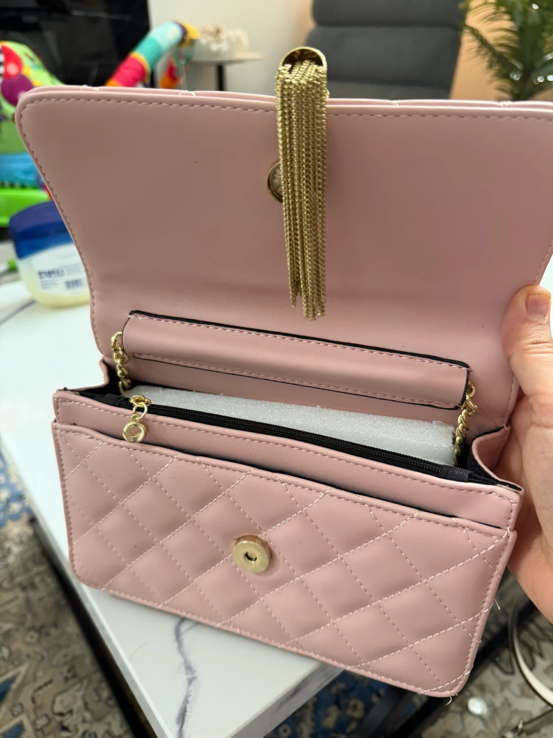 Shoulder bag with tassel - photo 2