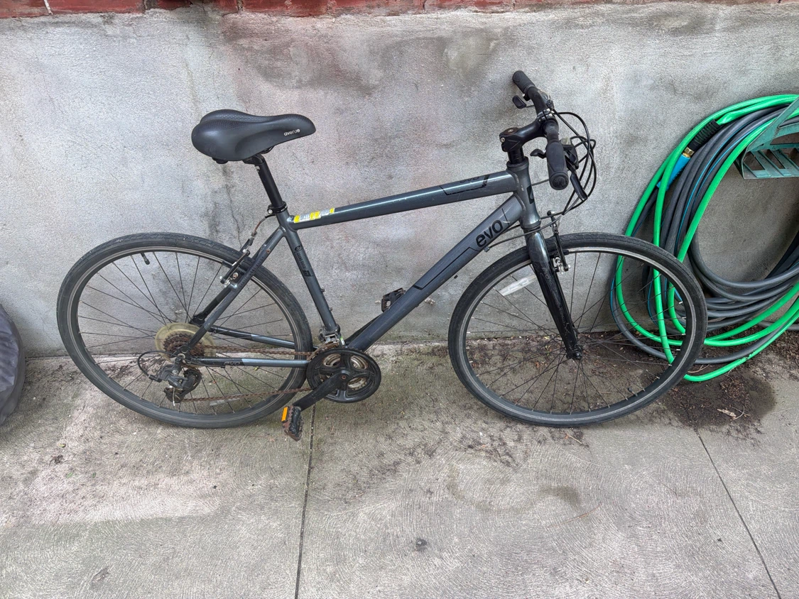 Evo Grand Rapid 3 Hybrid Bike