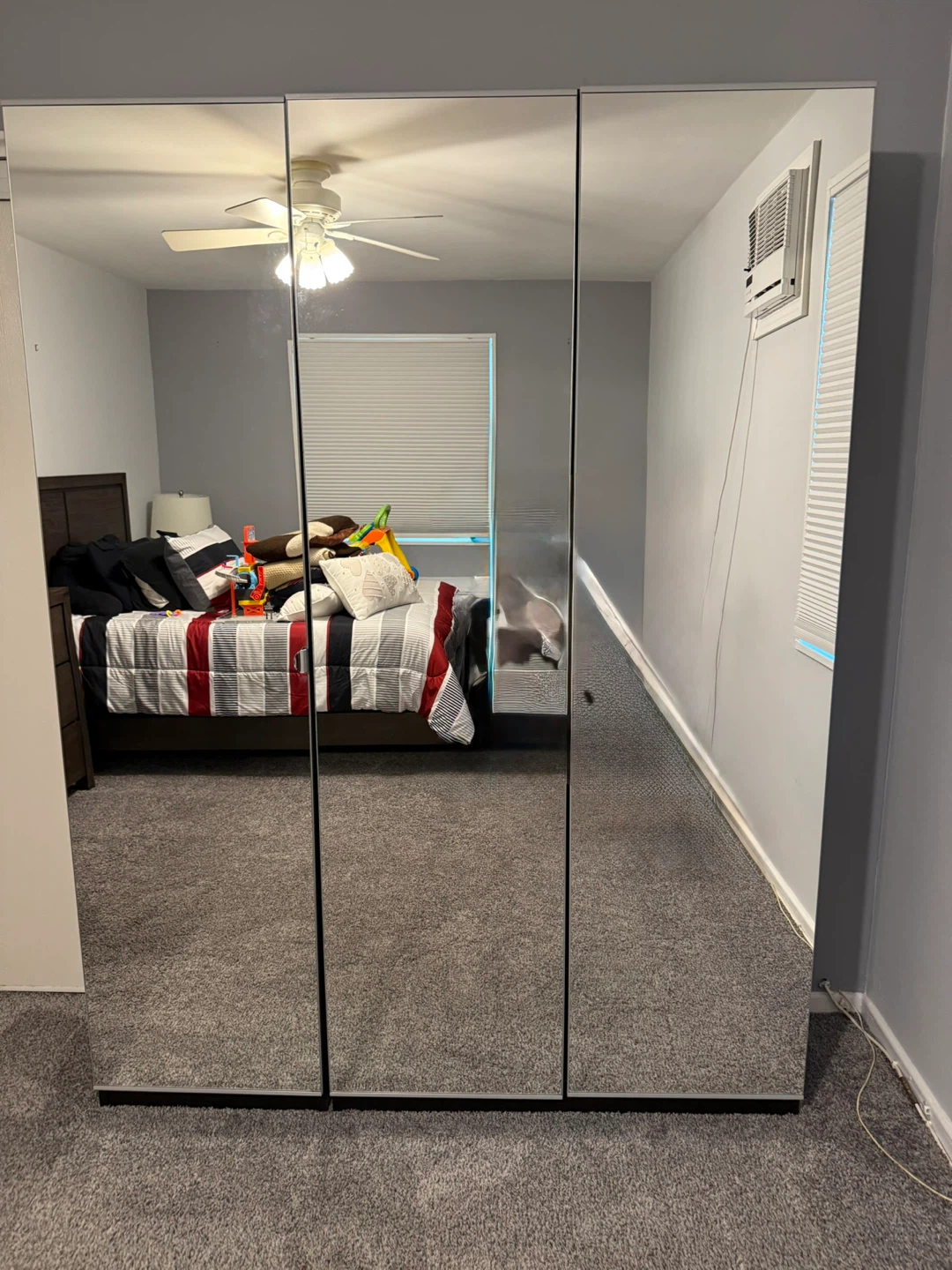 Large 3-Door Wardrobe with Mirror