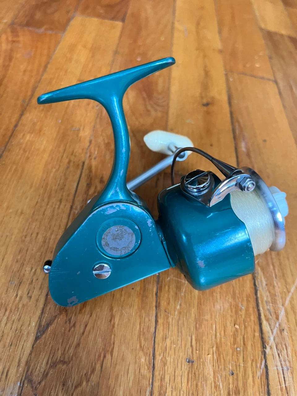 Vintage Penn 712 Green Fishing Reel