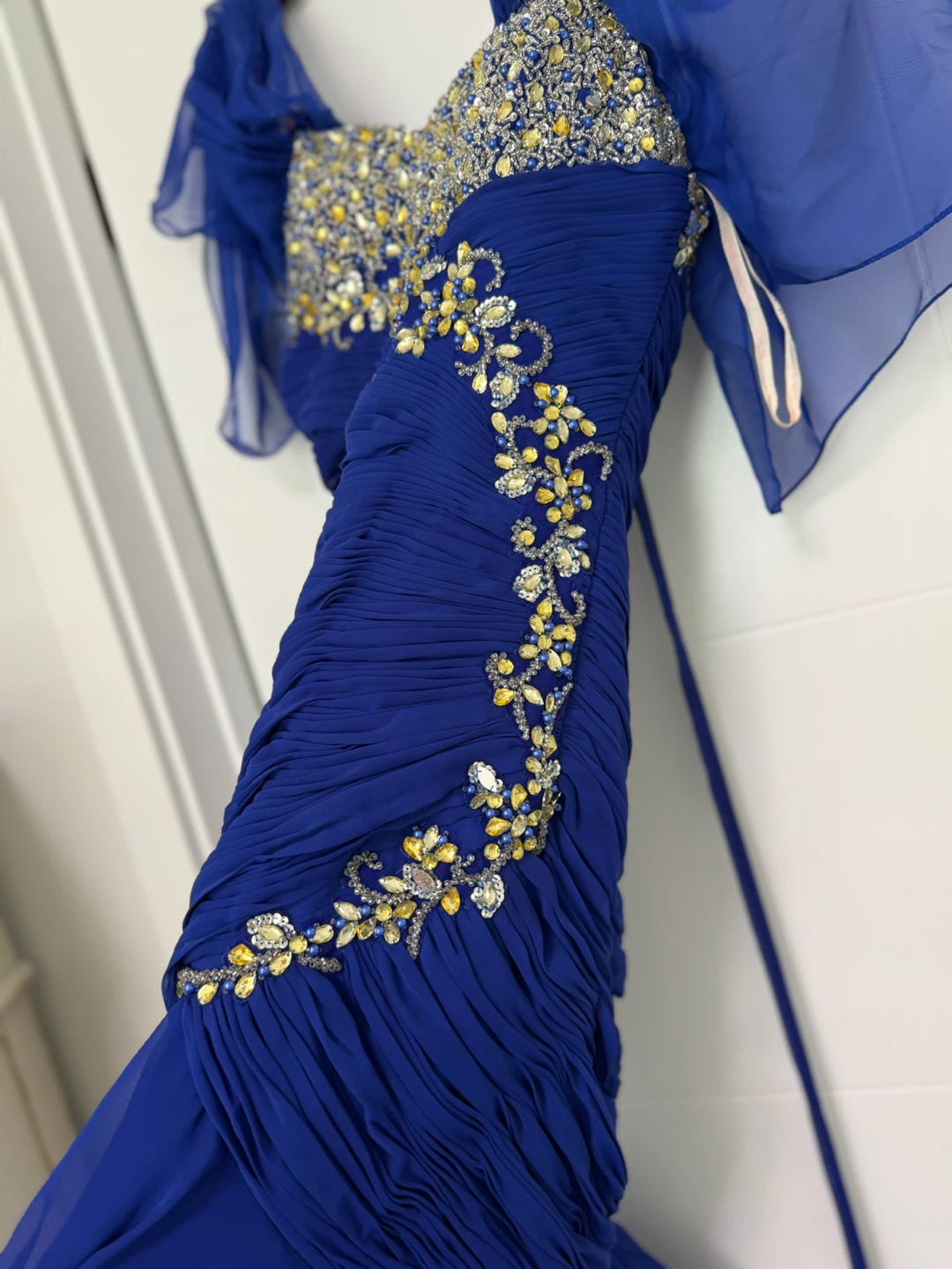 Royal Blue Embellished Ruffle Gown - photo 5