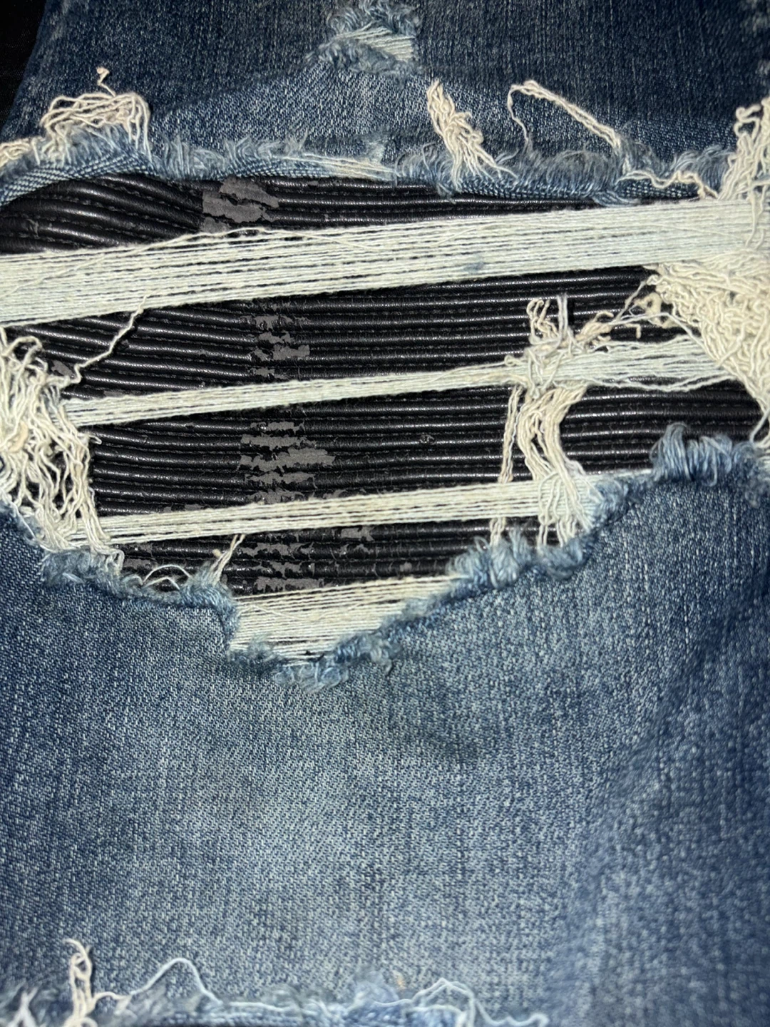 AMIRI Distressed Ripped Jeans Size 36 - photo 4