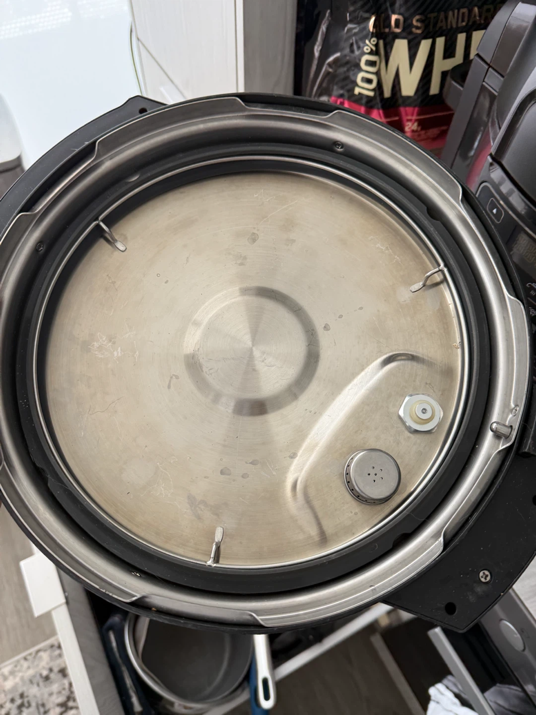 Used Ninja Foodi Airfyrer + Pressure cooker - photo 2