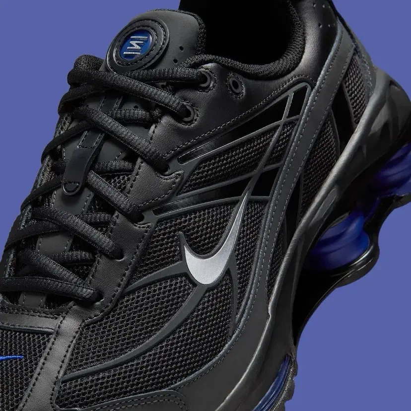 Nike Shox Black Athletic Shoes - photo 3