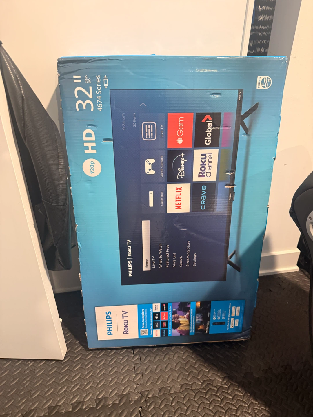 Philips 32" HD Roku TV 4674 Series