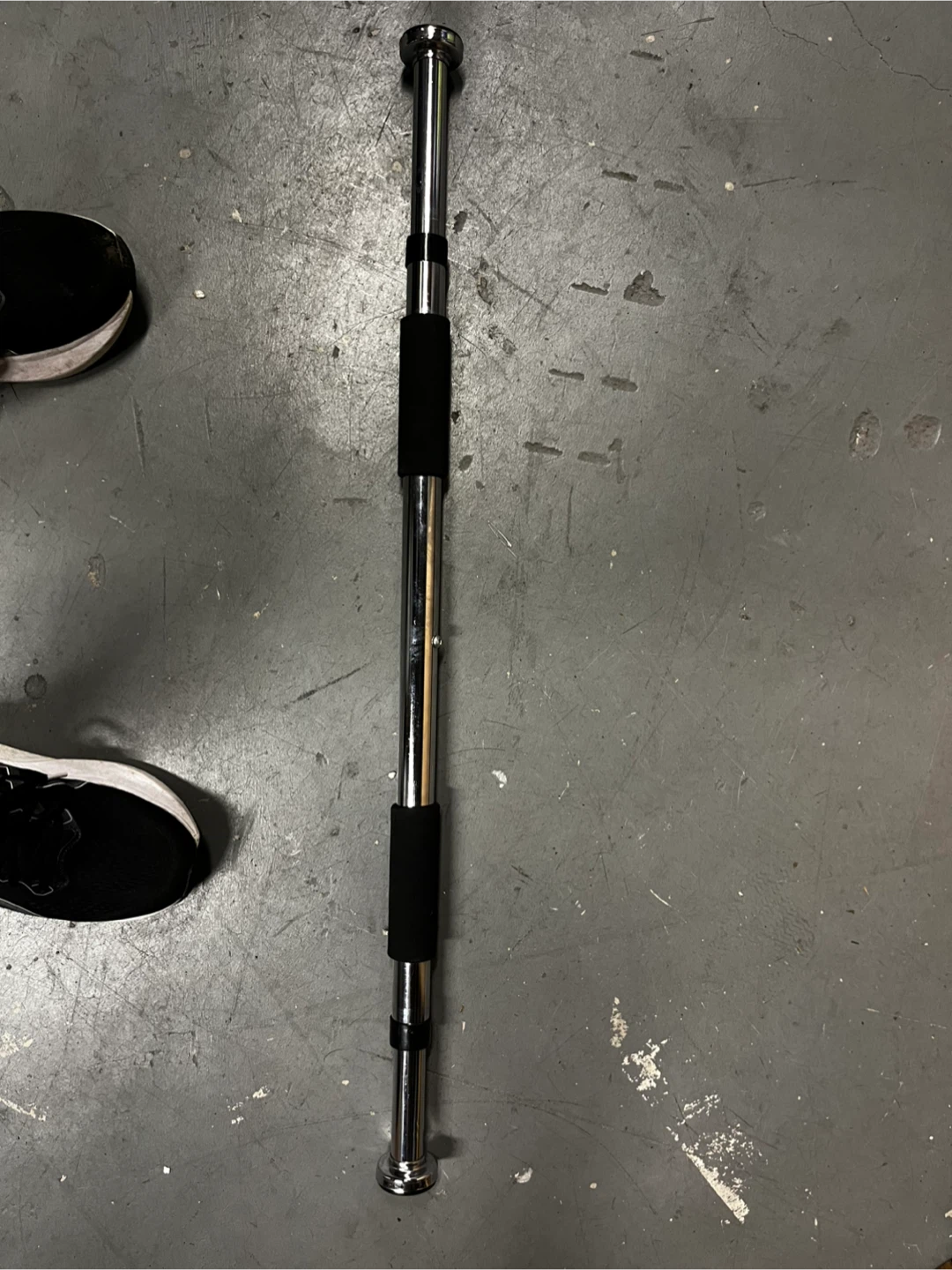 Doorway Pull-Up Bar