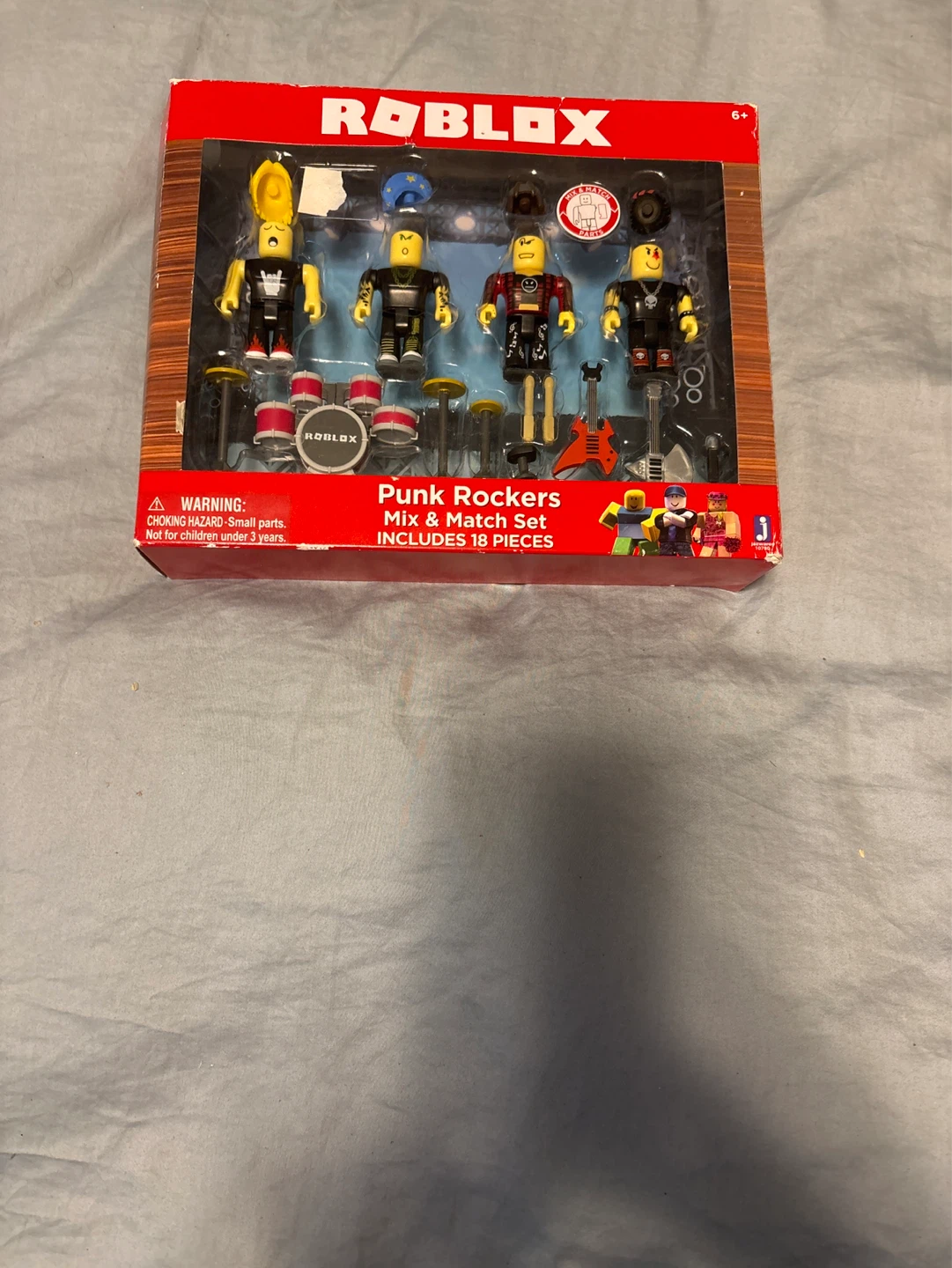 Roblox Punk Rockers Mix & Match Figure Set - photo 2