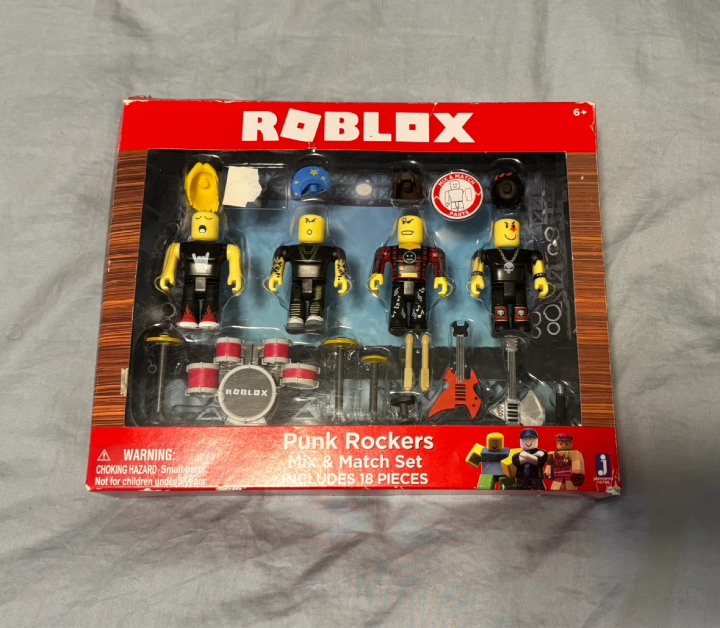 Roblox Punk Rockers Mix & Match Figure Set