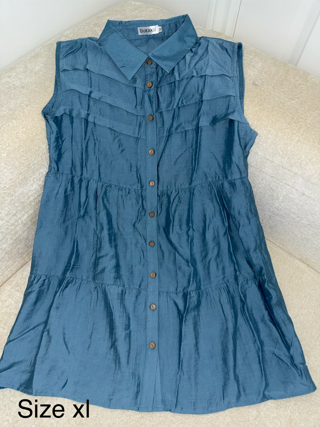 Women’s clothing lots. Check pictures for sizes - photo 2