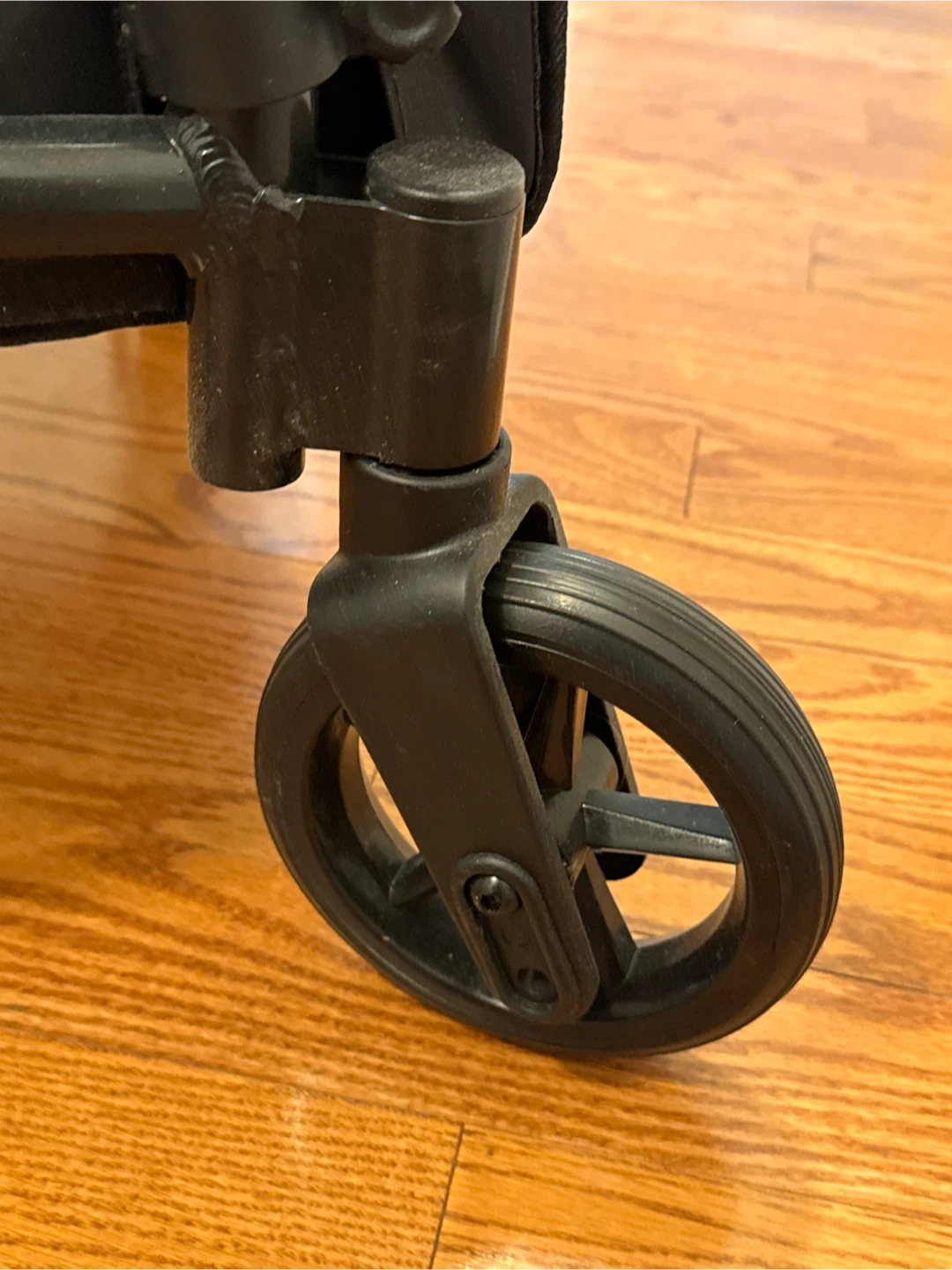 Human Care Nexus One Rollator walker/seat in mint condition - photo 5