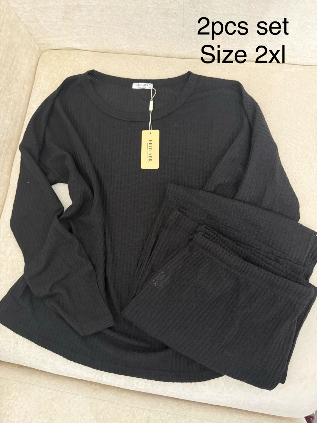Women’s clothing lot. See pictures for sizes