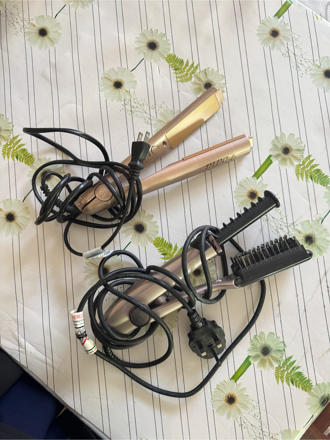 Moving Sale. $20 for both. 2-in-1 Hair Straightener and Curler
