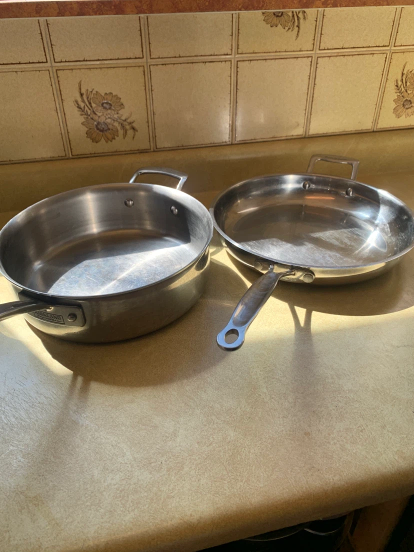 2 x stainless steel skillet/pans