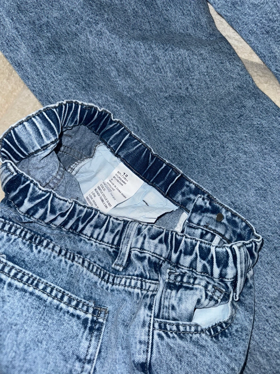 Kids jeans and short. 12yrs - photo 2