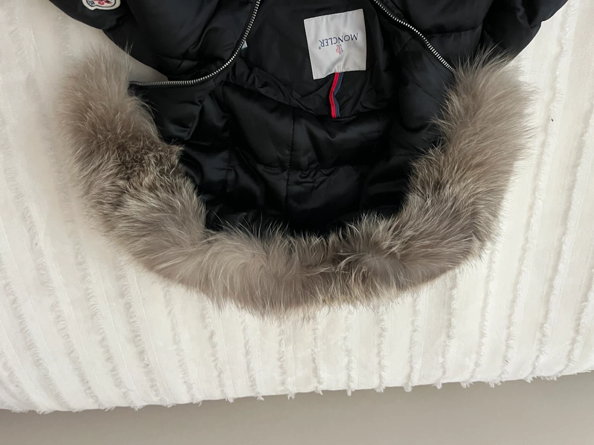 Moncler Black Puffer Coat with Fur Hood - photo 3