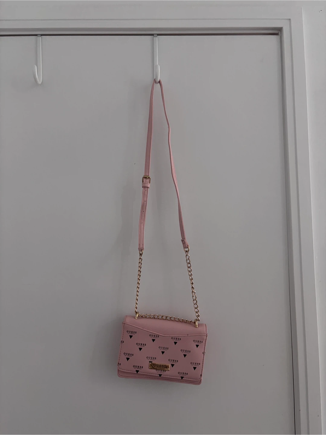 Pink Guess crossbody bag - photo 2