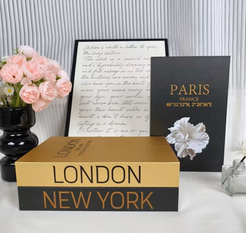 Decorative Book Set - Paris, London, New York - photo 5