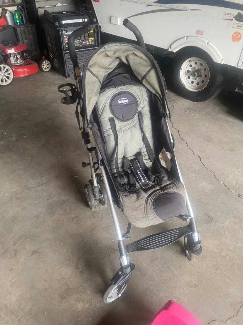Chicco Lightweight Stroller - photo 2