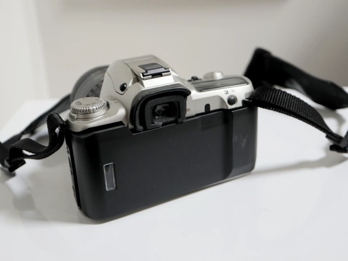 Pentax MZ-50 Film Camera with 28-80mm Lens - photo 3