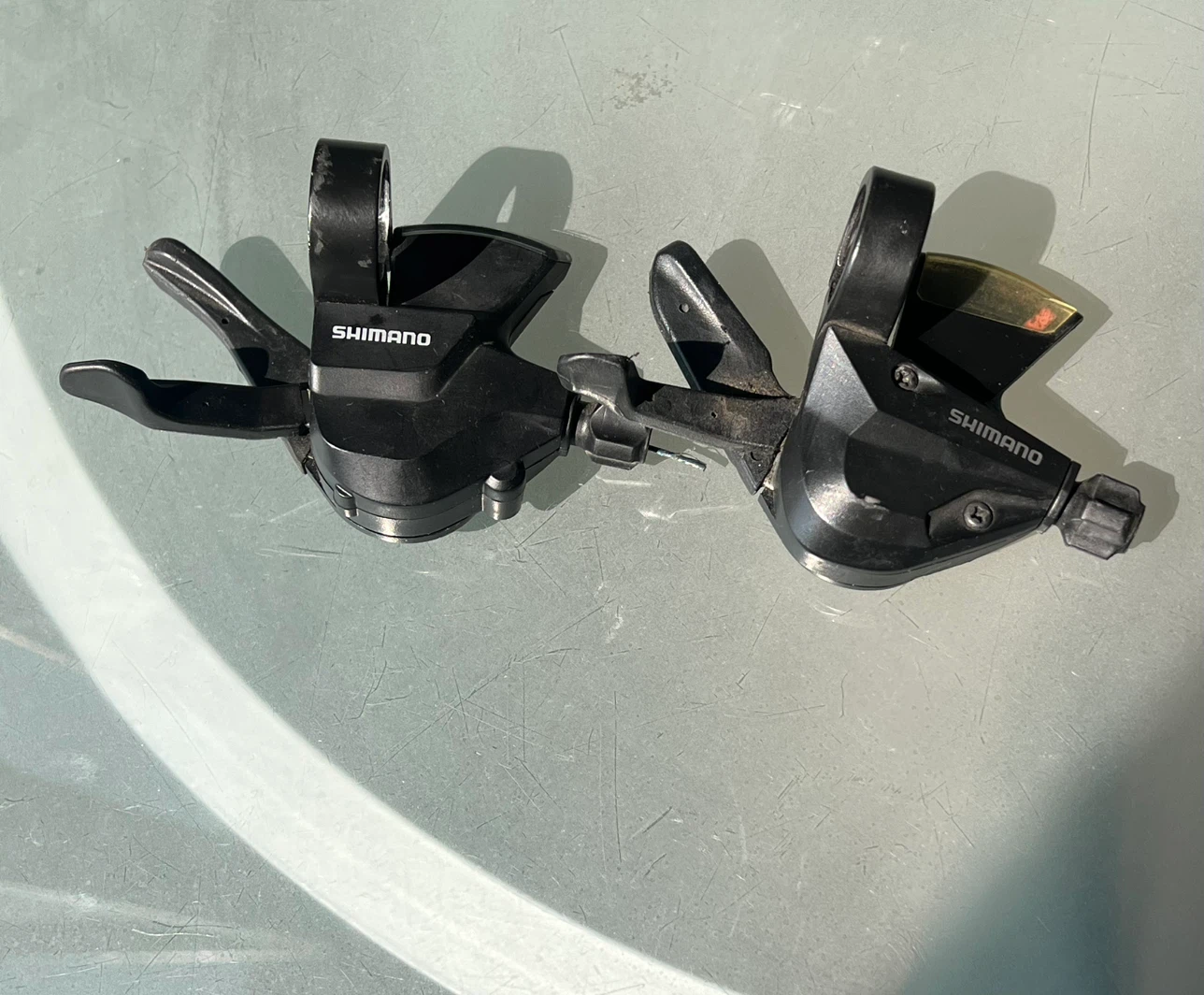 SHIMANO 8speed Trigger Shifters Rapidfire Altus Acera