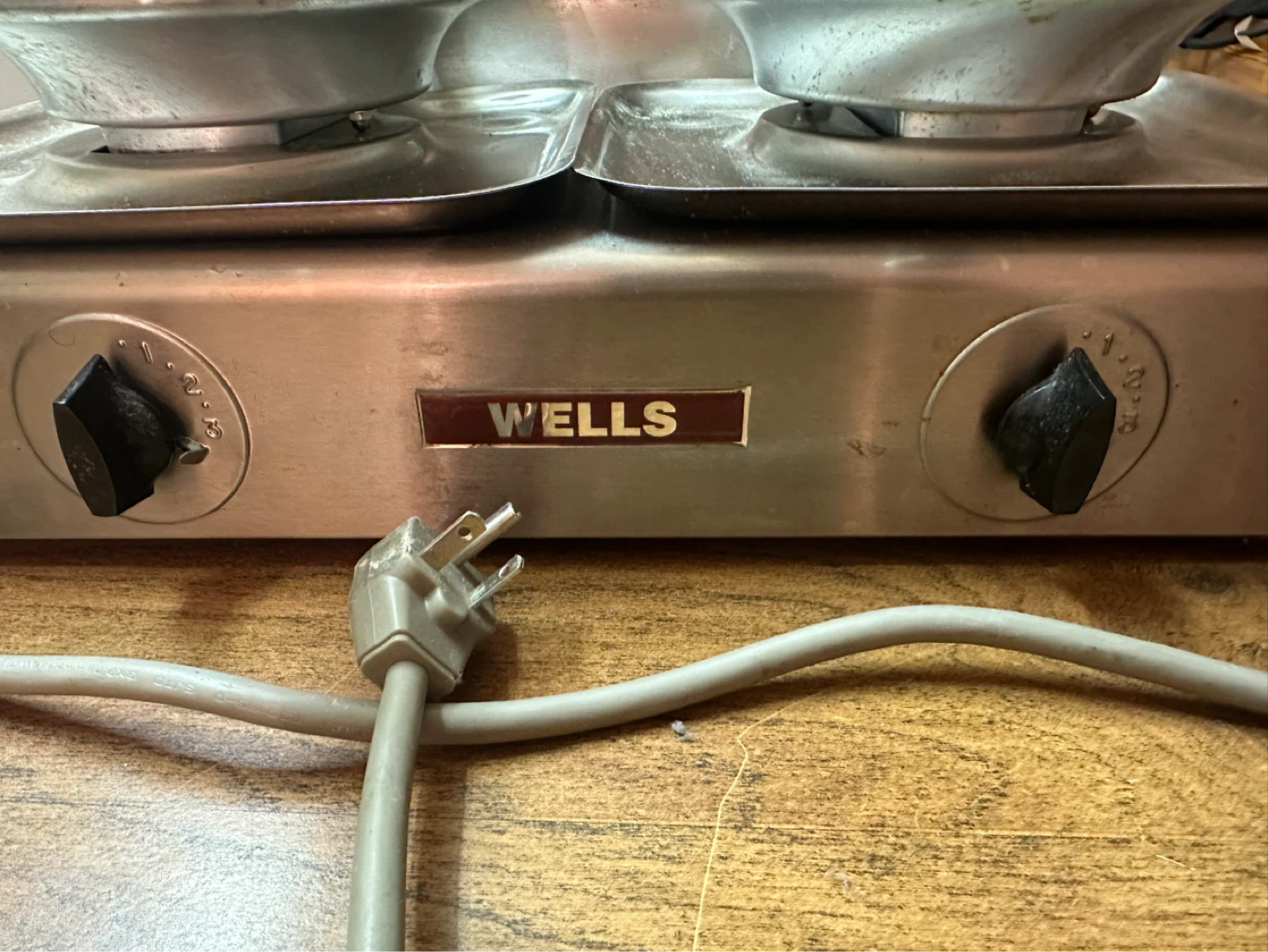 Wells Commercial Double Waffle Maker - photo 3