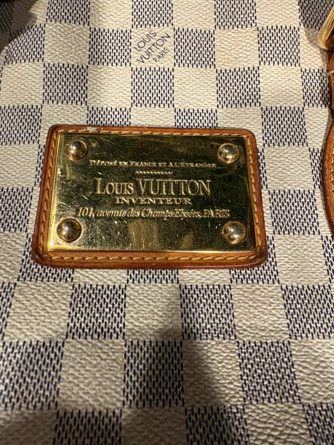 Louis Vuitton Damier Azur Tote Bag - photo 3