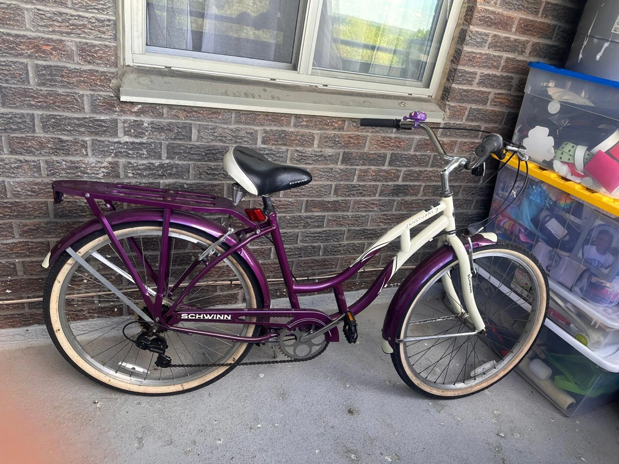Schwinn Sanctuary 7 Cruiser Bike