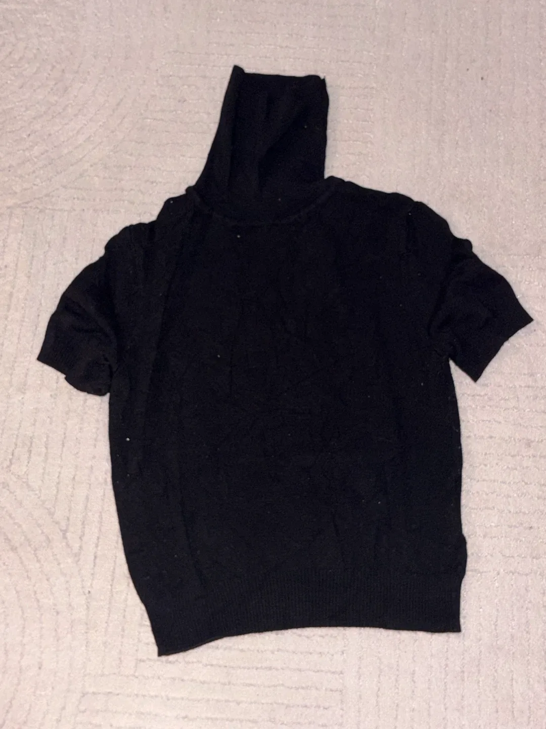 Black Short Sleeve Turtleneck Sweater
