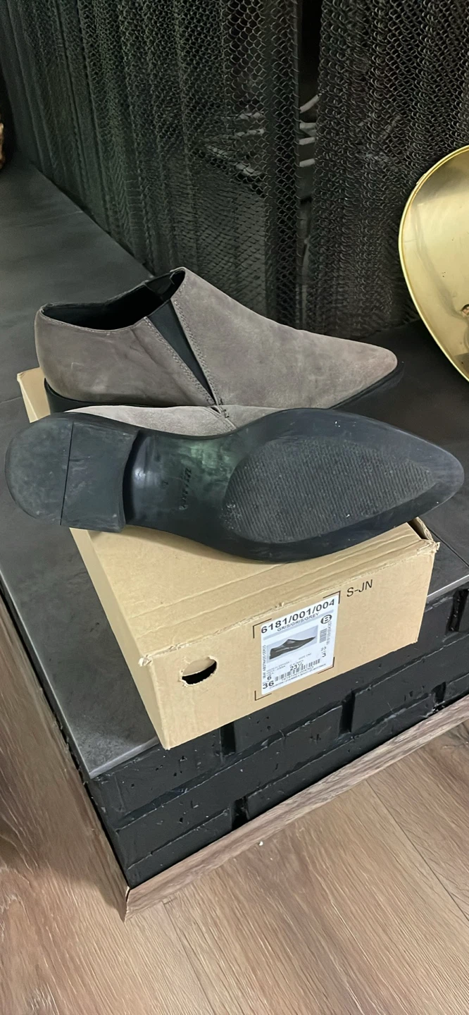 ZARA Grey Suede Pointed Toe Slip-On Flats - photo 5