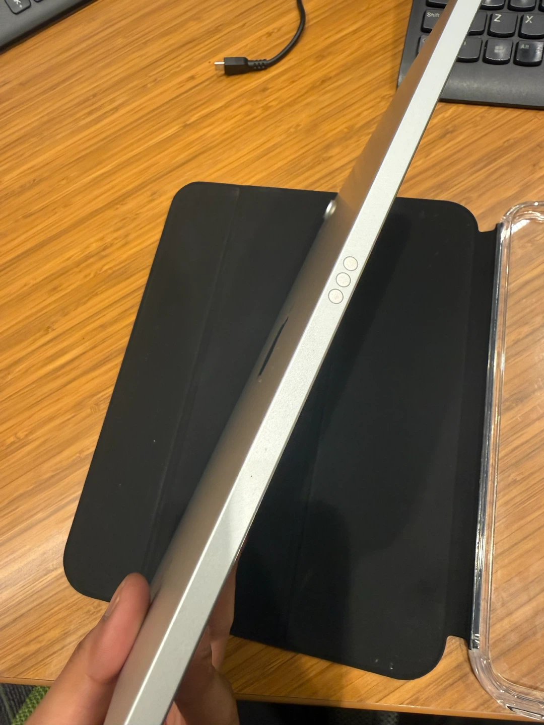 Apple Ipad 10th generation - Need gone TODAY! - photo 3