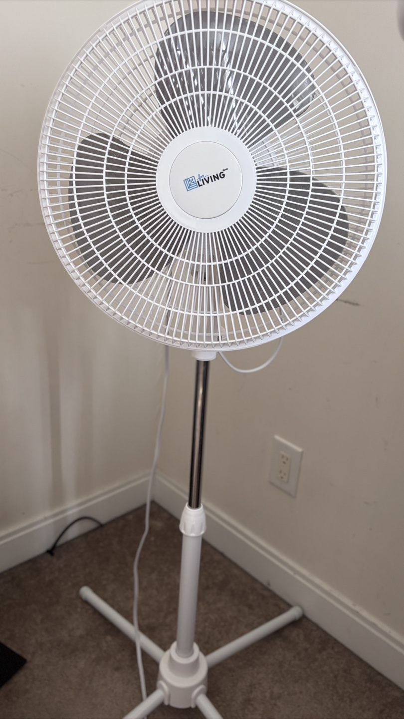 For Living White Pedestal Fan