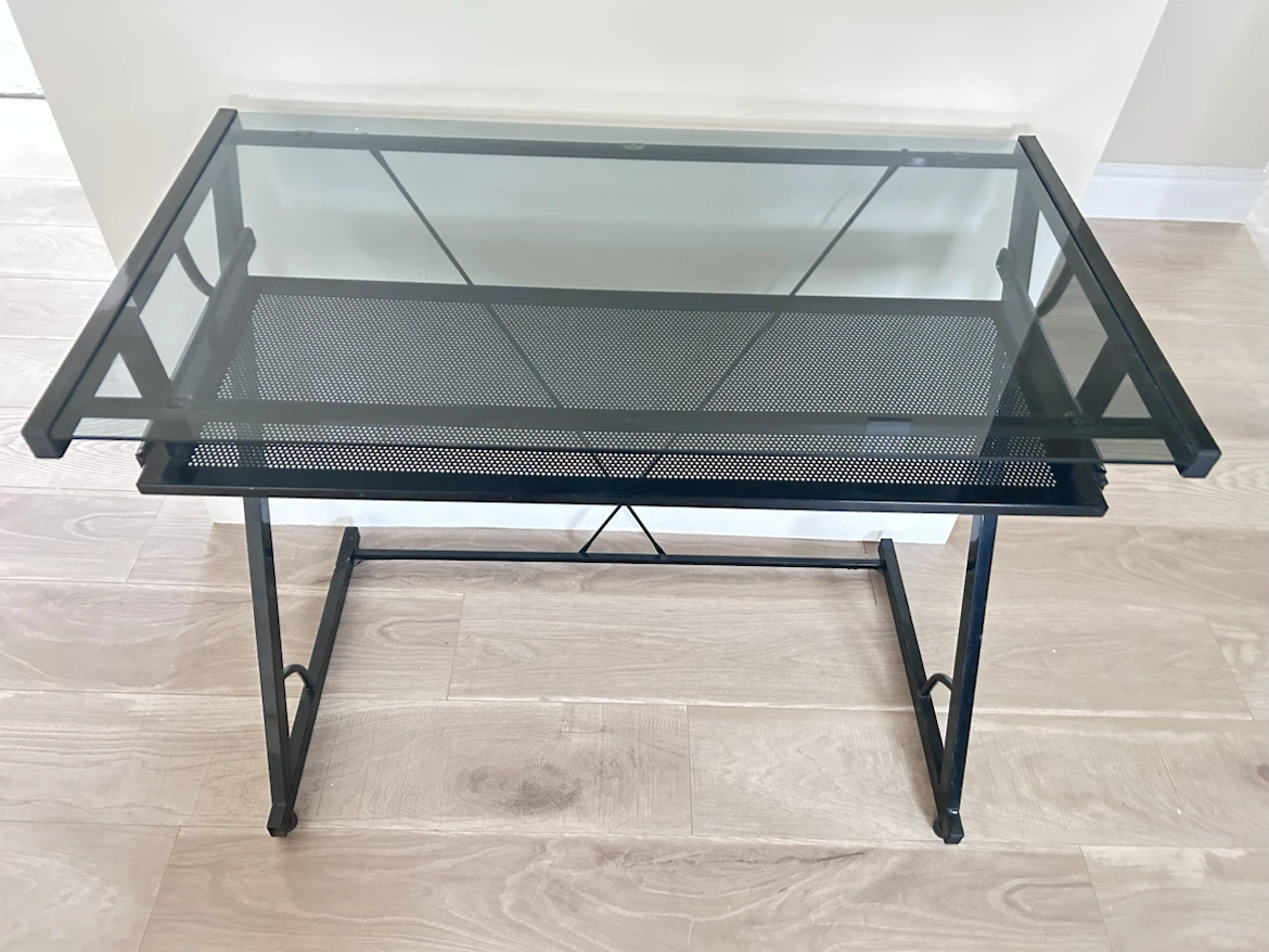 BLACK METAL COMPUTER TABLE - photo 2