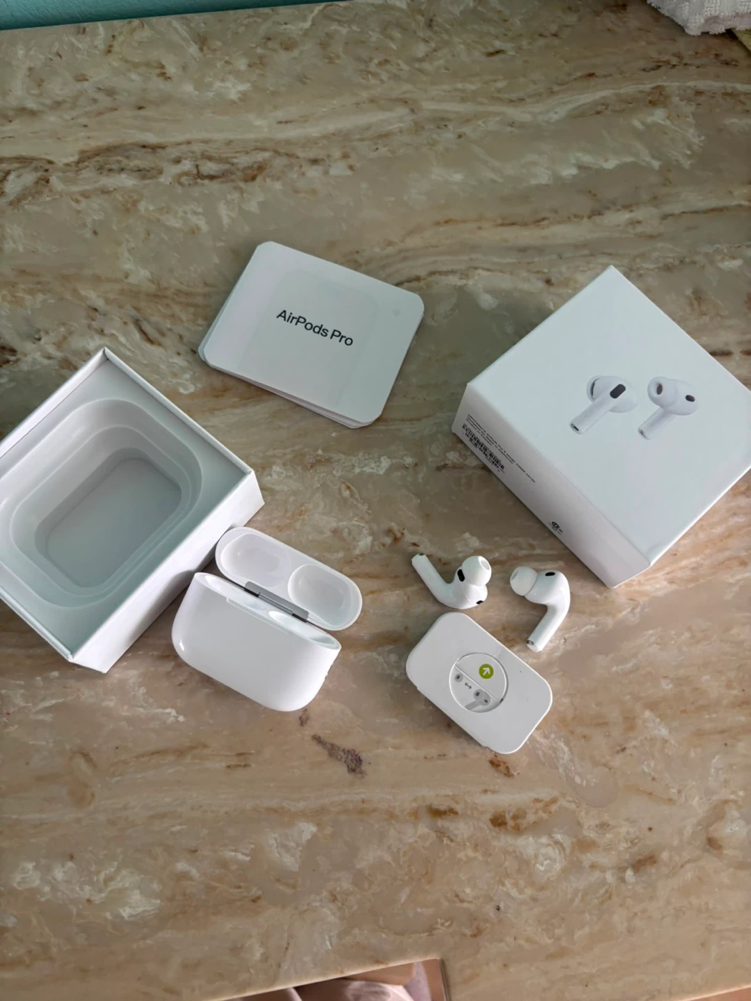 Apple AirPods Pro ANC (3rd Gen)