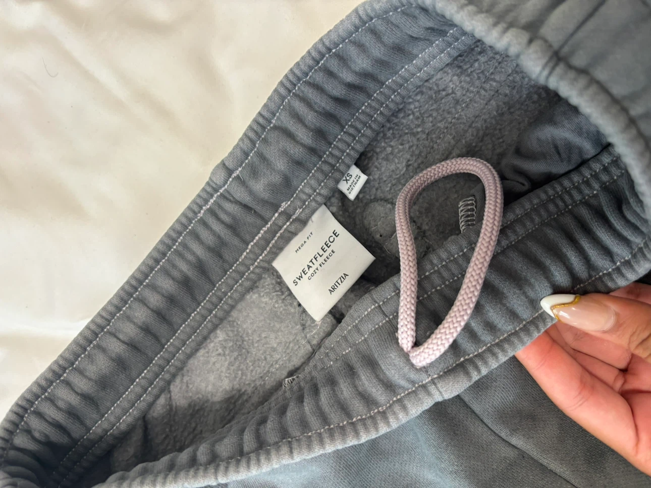 ARITZIA Sweatfleece Cargo Pants - photo 4