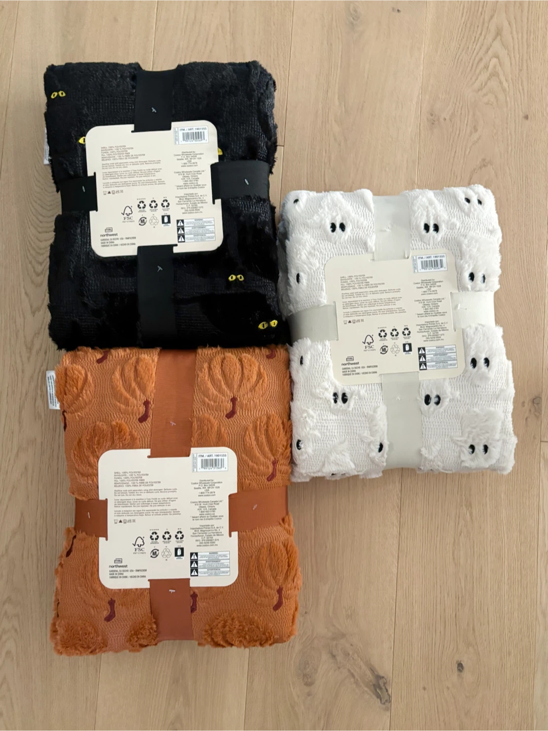 NWT Costco Halloween Faux Fur Throw Blankets (Set of 3) - photo 2