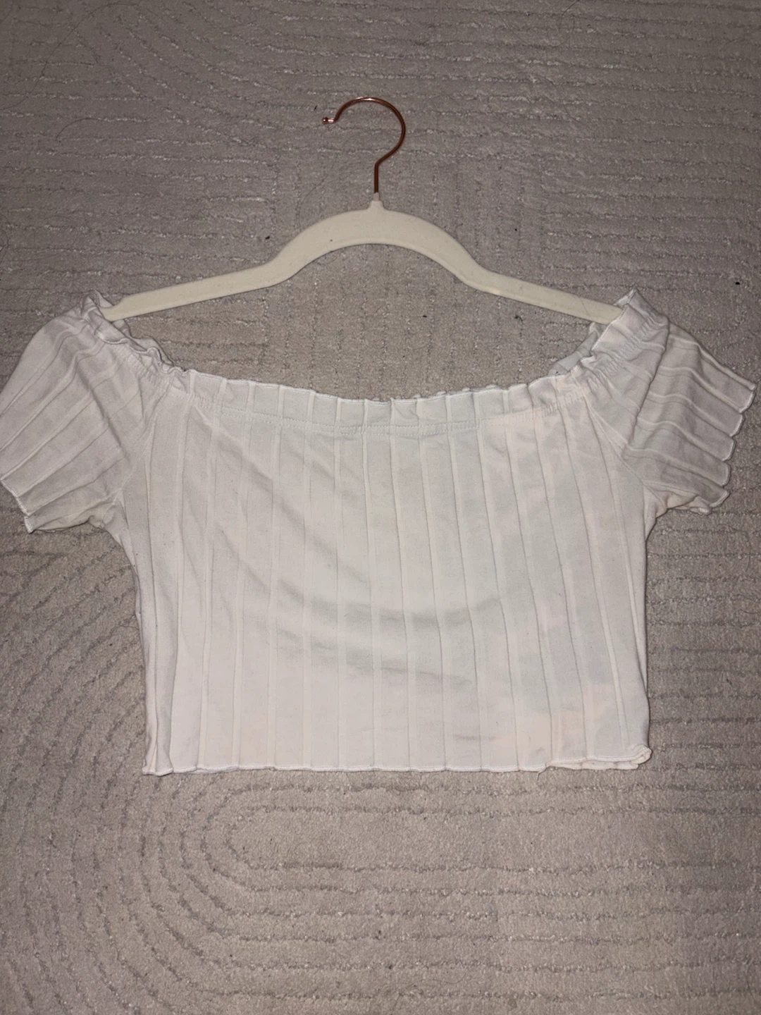White Off-the-Shoulder Ribbed Crop Top