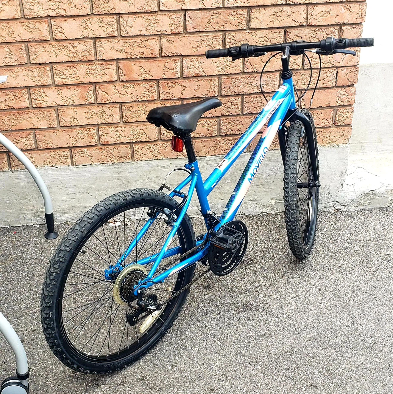 Movelo Blue Mountain Bike- 24 Inch - photo 4