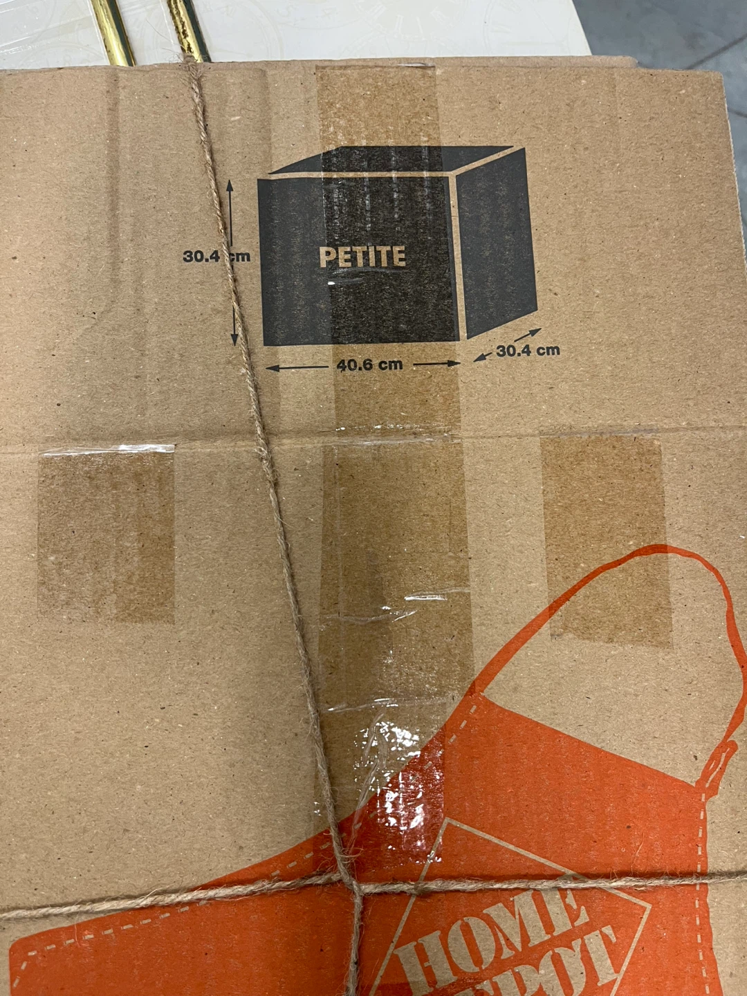 Home Depot Medium Moving Box