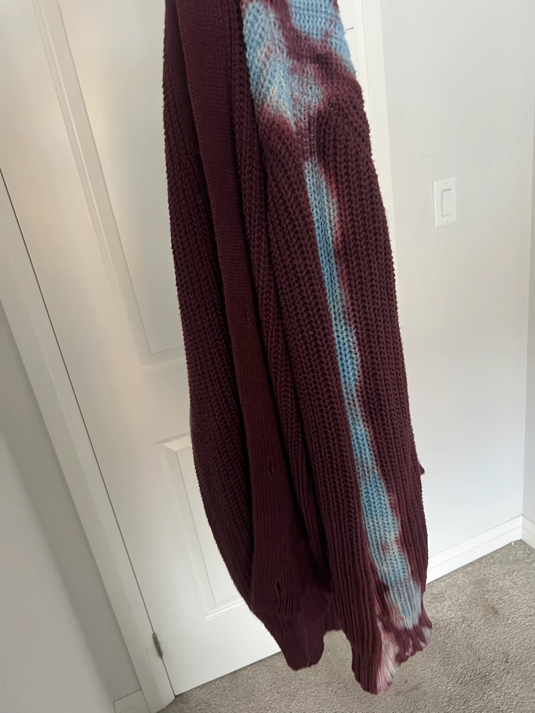 ZARAMaroon Knit Cardigan with Blue Tie-Dye Accent