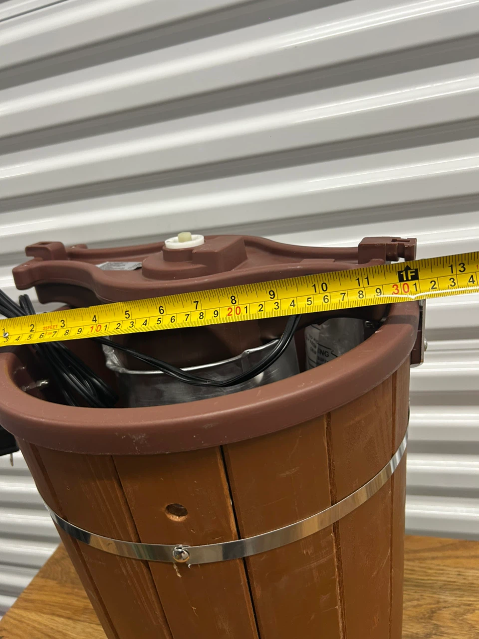 Vintage Ice Cream Maker - photo 2